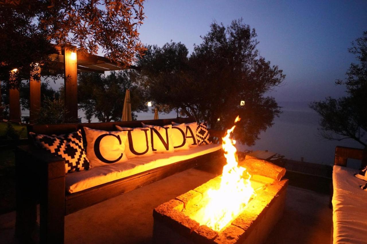 Qcunda Otel Ayvalik Exterior photo